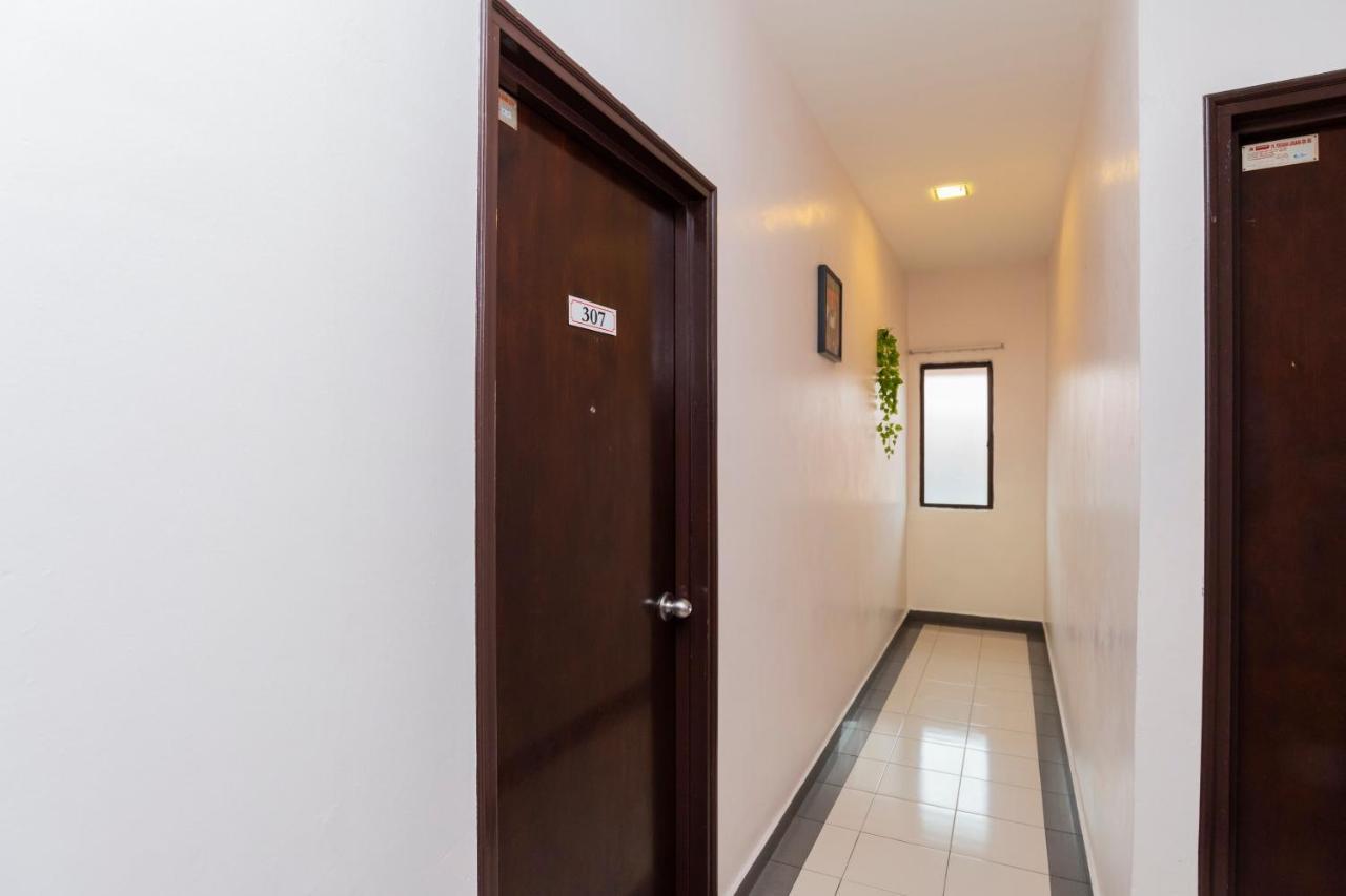 Golden Horse Hotel Johor Bahru Exterior foto