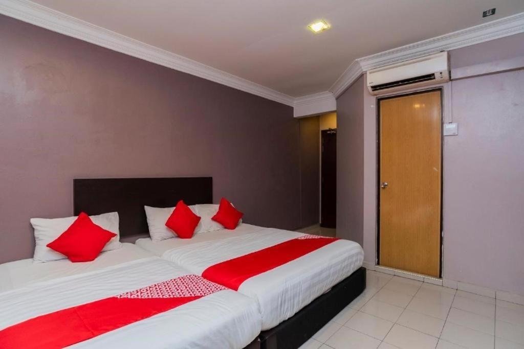 Golden Horse Hotel Johor Bahru Exterior foto
